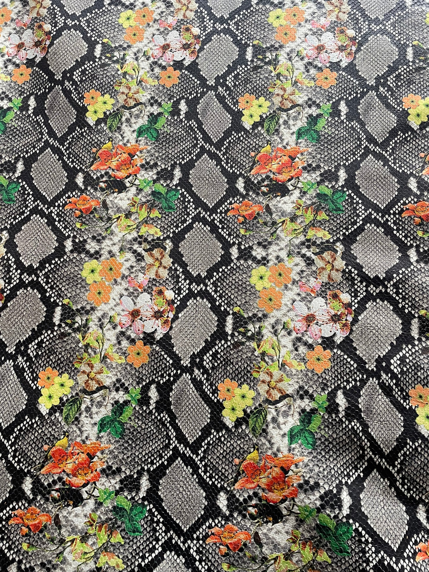 prirodna koža, prirodna italijanska koža, koža za automobile, kvalitetna italijanska koža, prodaja koze beograd, prodaja kože beograd, koža za tapaciranje