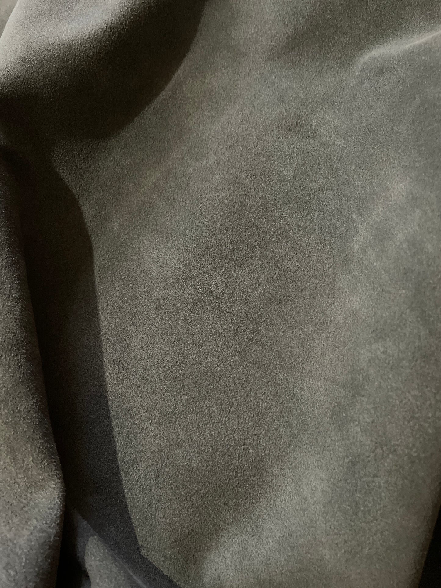 prirodna koža, prirodna italijanska koža, koža za automobile, kvalitetna italijanska koža, prodaja koze beograd, prodaja kože beograd, koža za tapaciranje