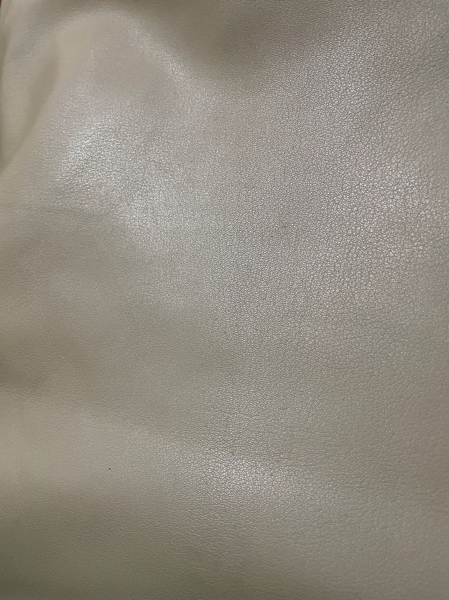 prirodna koža, prirodna italijanska koža, koža za automobile, kvalitetna italijanska koža, prodaja kože beograd, prodaja kože beograd, koža za tapaciranje