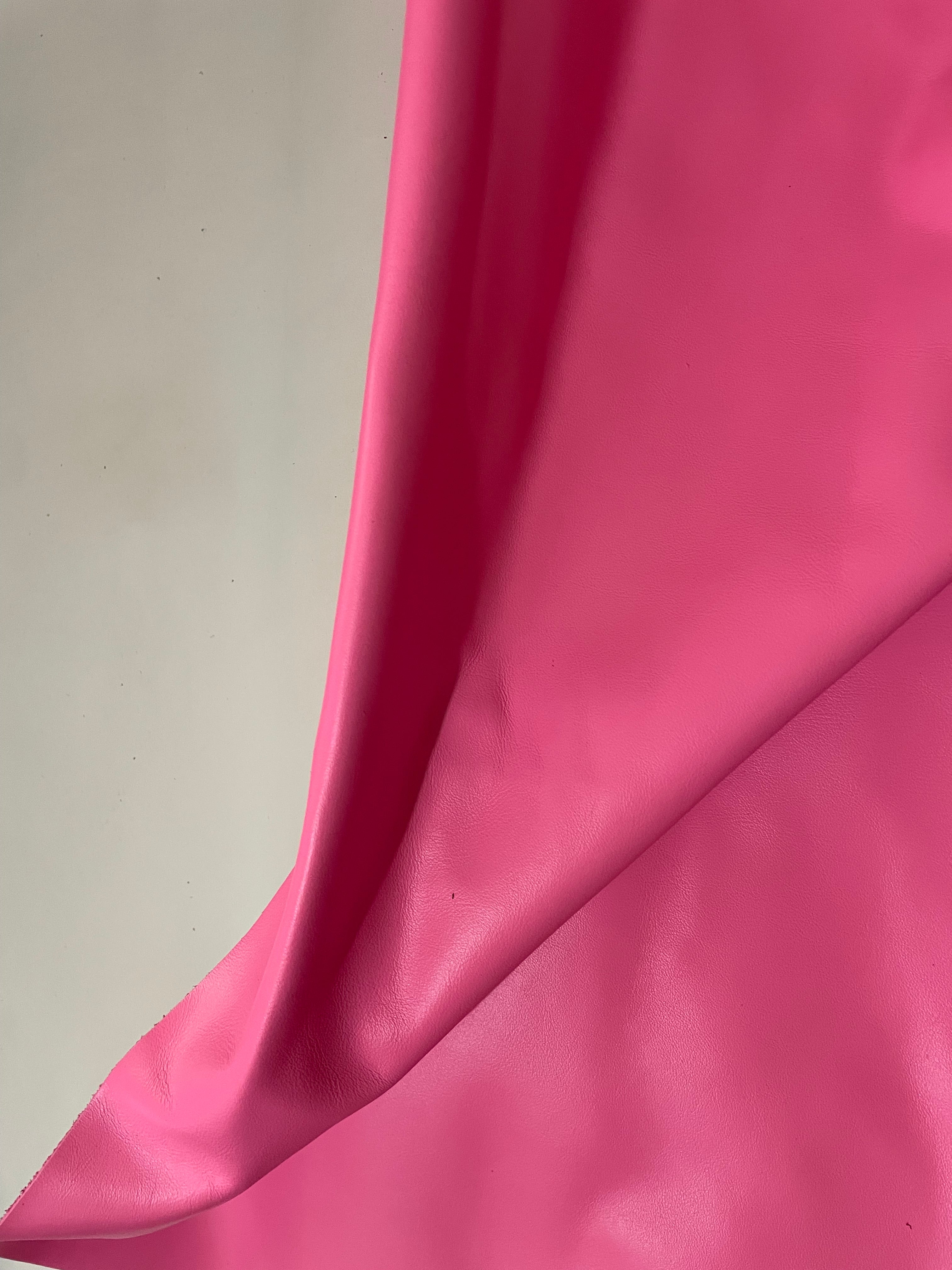 BARBIE PINK - OVČIJA KOŽA NAPPA