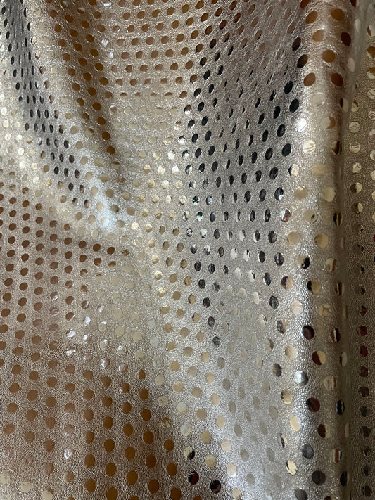 prirodna koža, prirodna italijanska koža, koža za automobile, kvalitetna italijanska koža, prodaja koze beograd, prodaja kože beograd, koža za tapaciranje