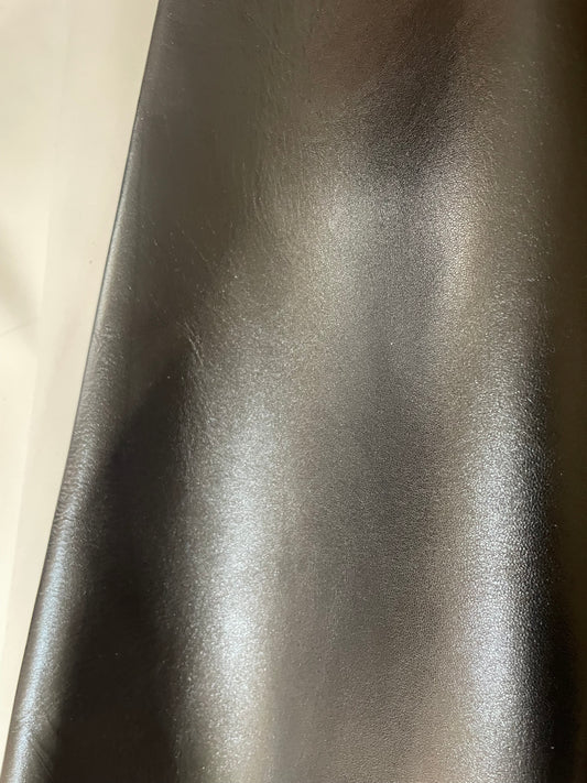 prirodna koža, prirodna italijanska koža, koža za automobile, kvalitetna italijanska koža, prodaja koze beograd, prodaja kože beograd, koža za tapaciranje