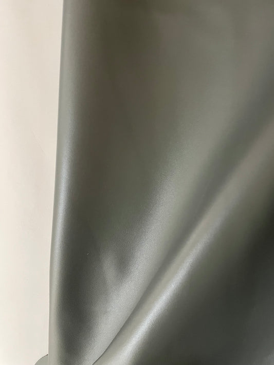 prirodna koža, prirodna italijanska koža, koža za automobile, kvalitetna italijanska koža, prodaja koze beograd, prodaja kože beograd, koža za tapaciranje