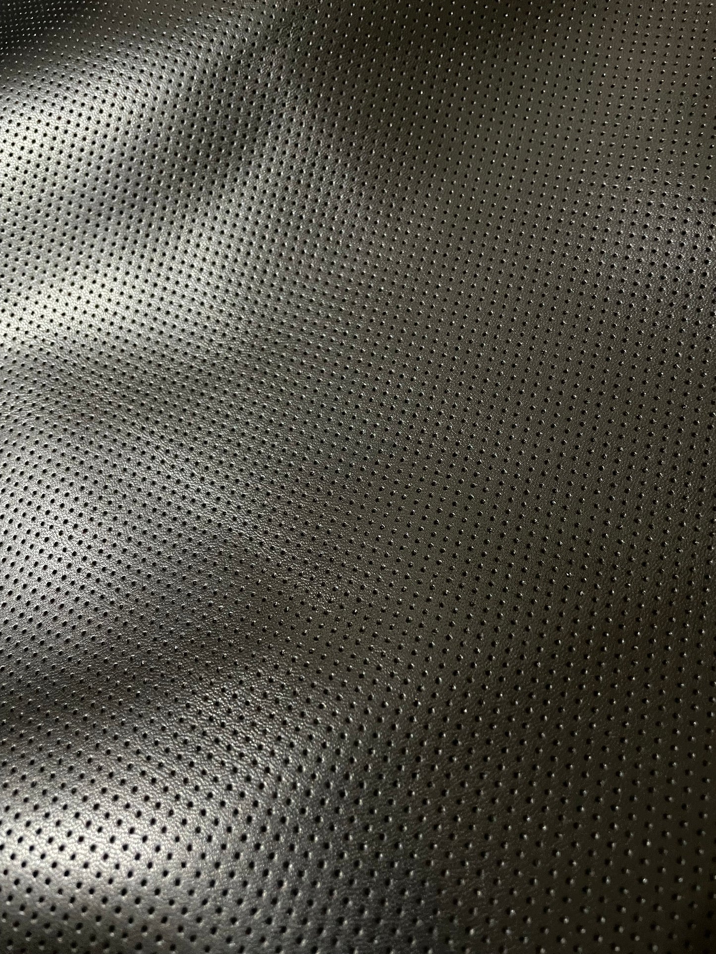 prirodna koža, prirodna italijanska koža, koža za automobile, kvalitetna italijanska koža, prodaja kože beograd, prodaja kože beograd, koža za tapaciranje