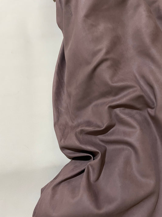 prirodna koža, prirodna italijanska koža, koža za automobile, kvalitetna italijanska koža, prodaja koze beograd, prodaja kože beograd, koža za tapaciranje