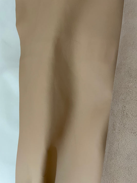 GOV. KOŽA NAPPA - LATTE