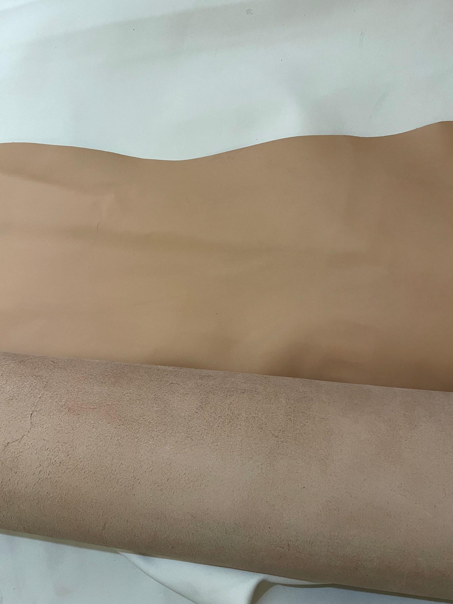 GOV. KOŽA NAPPA - LATTE