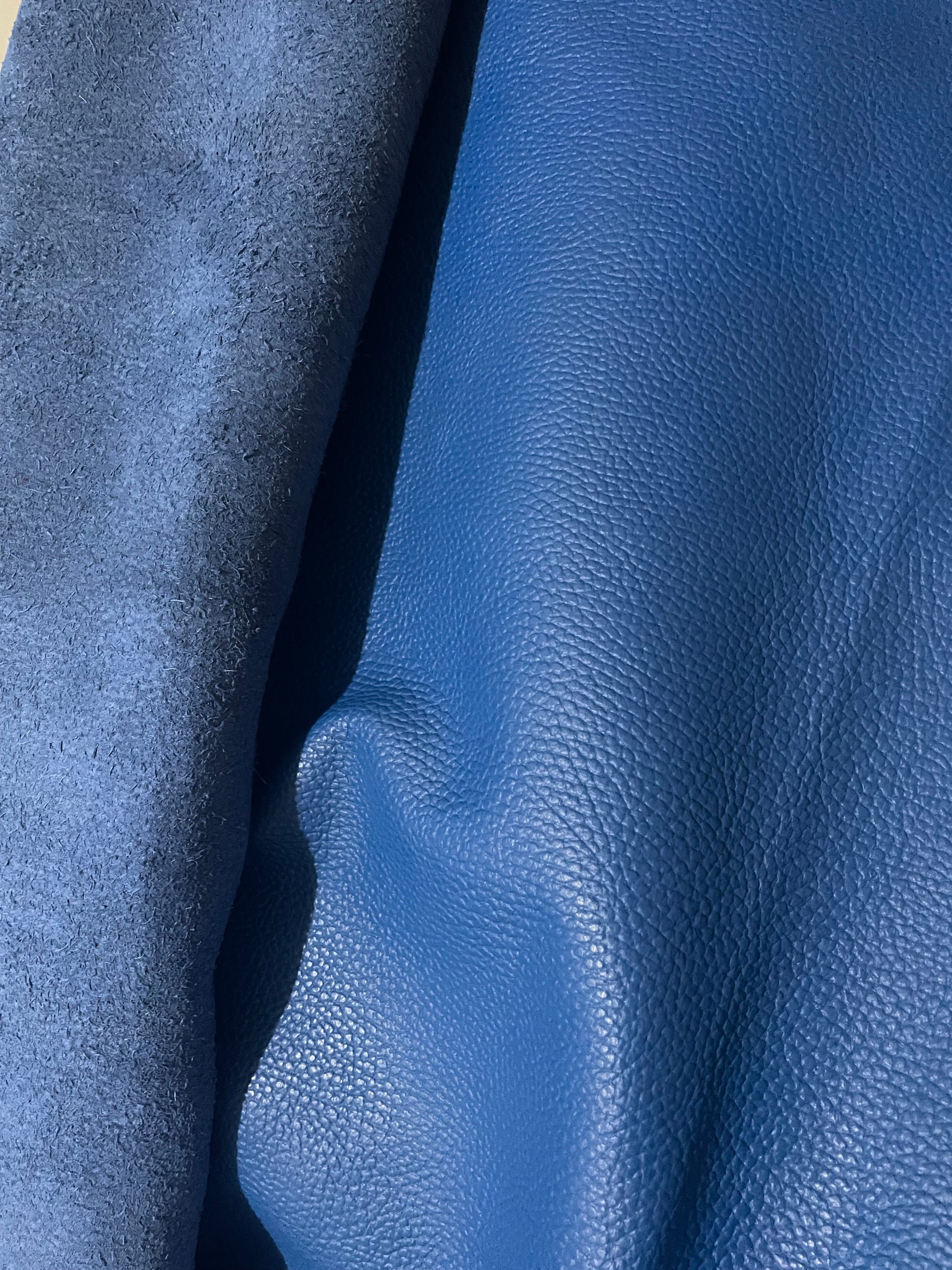 prirodna koža, prirodna italijanska koža, koža za automobile, kvalitetna italijanska koža, prodaja kože beograd, prodaja kože beograd, koža za tapaciranje