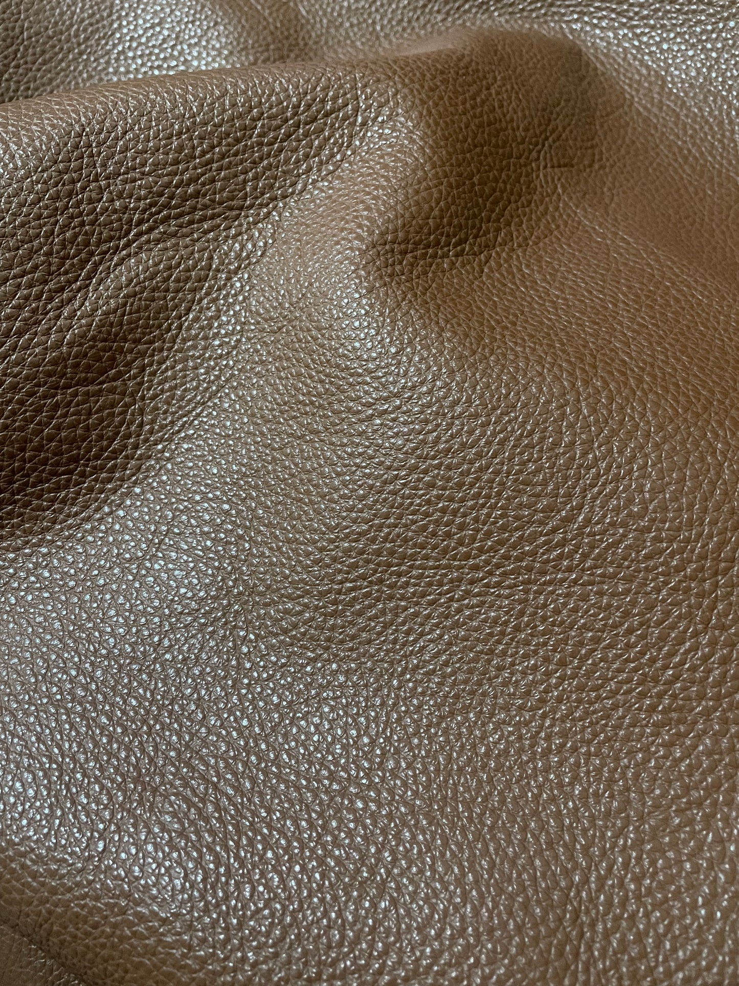 prirodna koža, prirodna italijanska koža, koža za automobile, kvalitetna italijanska koža, prodaja kože beograd, prodaja kože beograd, koža za tapaciranje