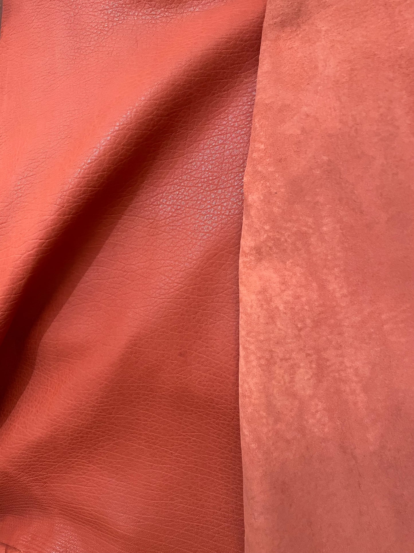 prirodna koža, prirodna italijanska koža, koža za automobile, kvalitetna italijanska koža, prodaja kože beograd, prodaja kože beograd, koža za tapaciranje