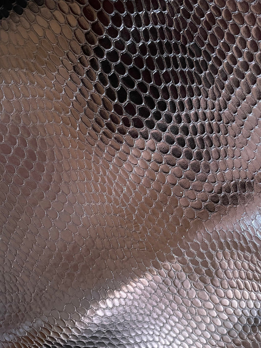 prirodna koža, prirodna italijanska koža, koža za automobile, kvalitetna italijanska koža, prodaja kože beograd, prodaja kože beograd, koža za tapaciranje