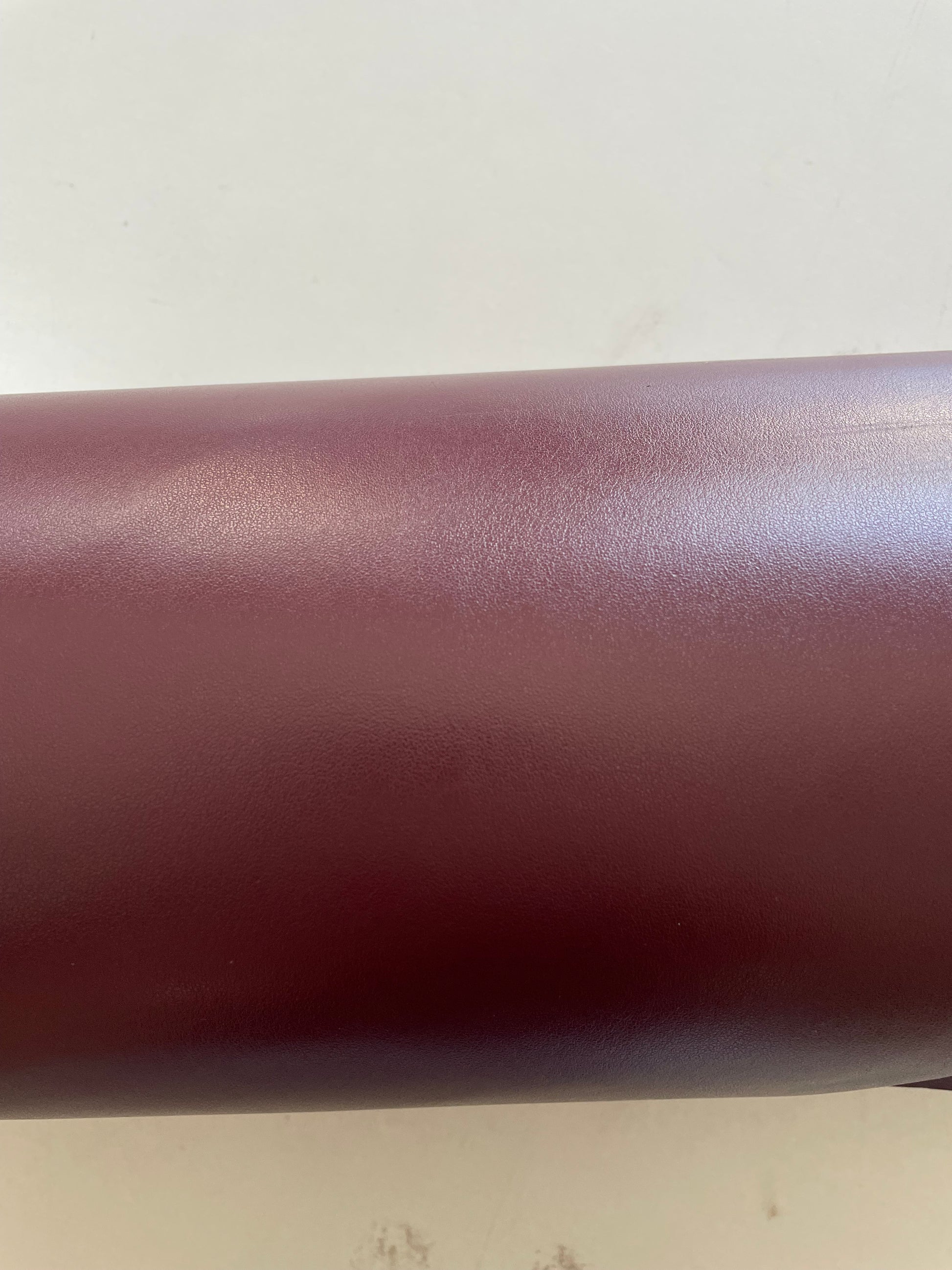 prirodna koža, prirodna italijanska koža, koža za automobile, kvalitetna italijanska koža, prodaja kože beograd, prodaja kože beograd, koža za tapaciranje