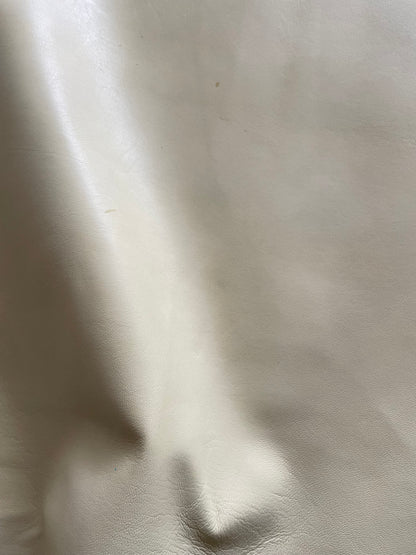 prirodna koža, prirodna italijanska koža, koža za automobile, kvalitetna italijanska koža, prodaja kože beograd, prodaja kože beograd, koža za tapaciranje