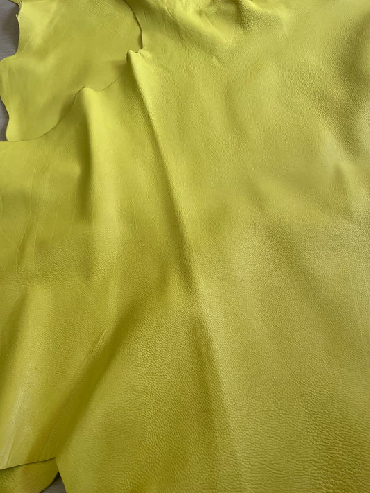 prirodna koža, prirodna italijanska koža, koža za automobile, kvalitetna italijanska koža, prodaja koze beograd, prodaja kože beograd, koža za tapaciranje