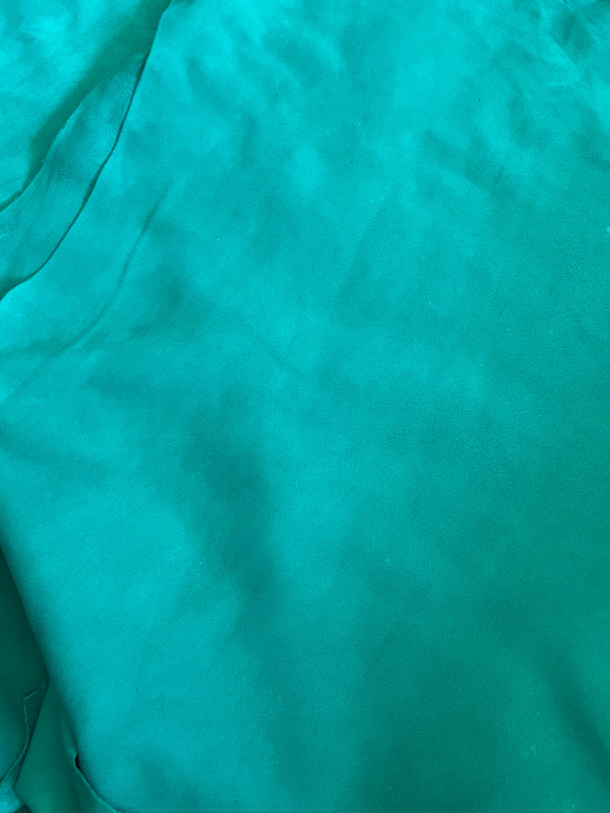 prirodna koža, prirodna italijanska koža, koža za automobile, kvalitetna italijanska koža, prodaja koze beograd, prodaja kože beograd, koža za tapaciranje