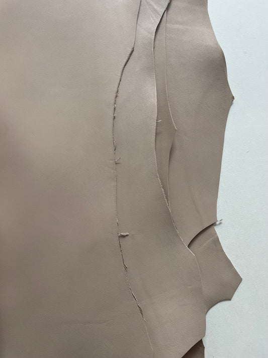 prirodna koža, prirodna italijanska koža, koža za automobile, kvalitetna italijanska koža, prodaja koze beograd, prodaja kože beograd, koža za tapaciranje