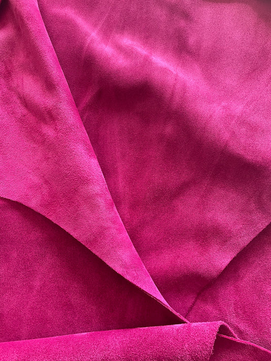 prirodna koža, prirodna italijanska koža, koža za automobile, kvalitetna italijanska koža, prodaja kože beograd, prodaja kože beograd, koža za tapaciranje