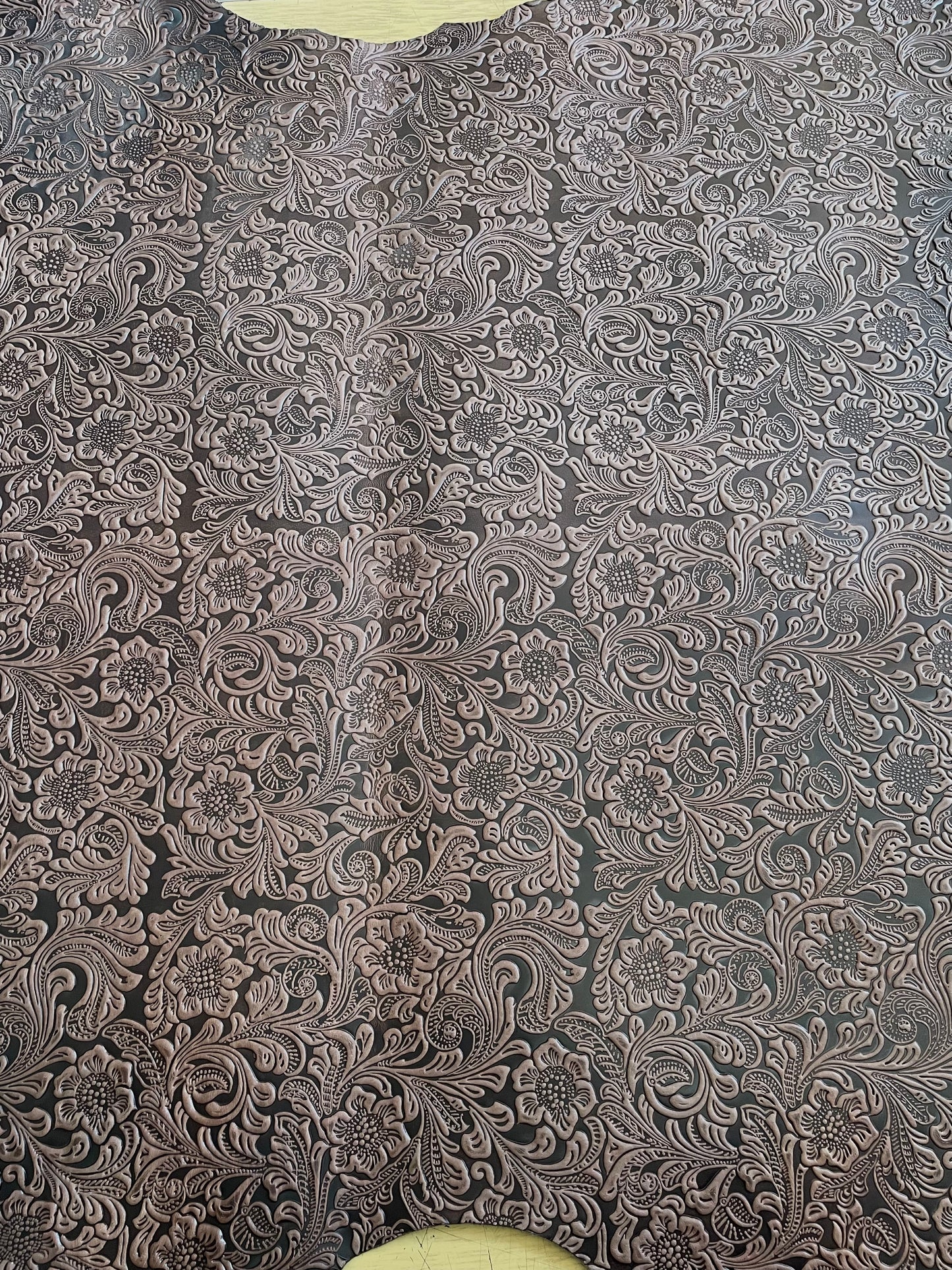 prirodna koža, prirodna italijanska koža, koža za automobile, kvalitetna italijanska koža, prodaja kože beograd, prodaja kože beograd, koža za tapaciranje