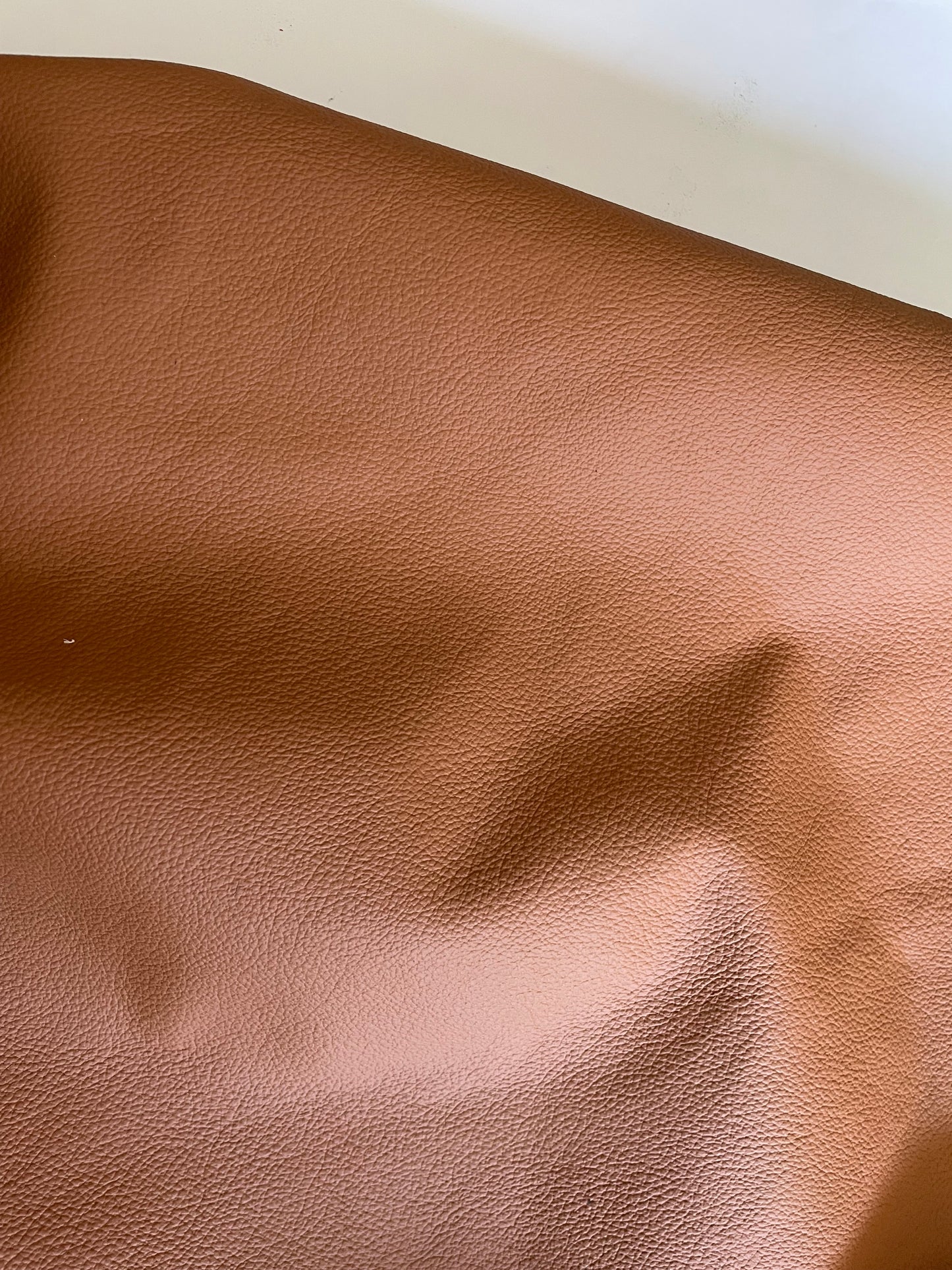 KAMEL - KOŽA ZA AUTO SA PRESOM