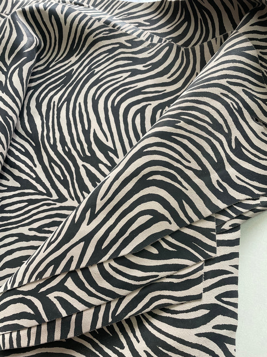 ZEBRA PRINT - GOV. VELOR LEATHER