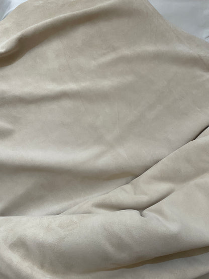 prirodna koža, prirodna italijanska koža, koža za automobile, kvalitetna italijanska koža, prodaja kože beograd, prodaja kože beograd, koža za tapaciranje