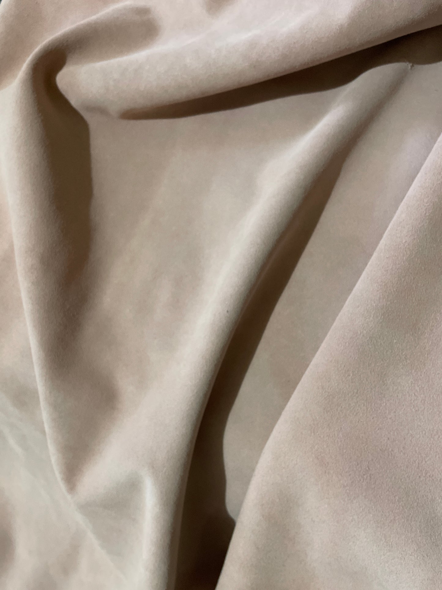 GOV. KOŽA VELOUR - PASTEL PINK