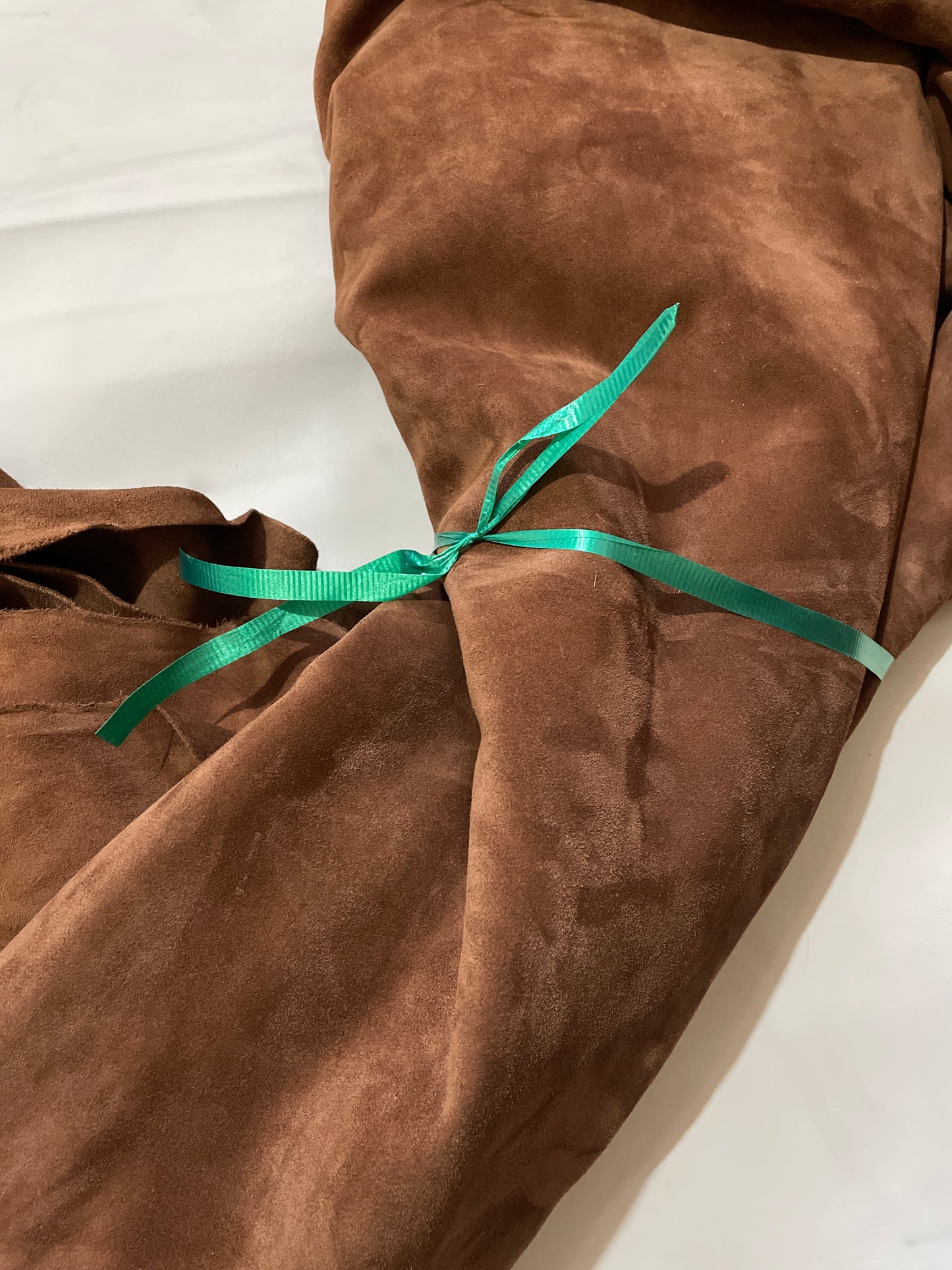 GOV. KOŽA VELOUR - CAFFE