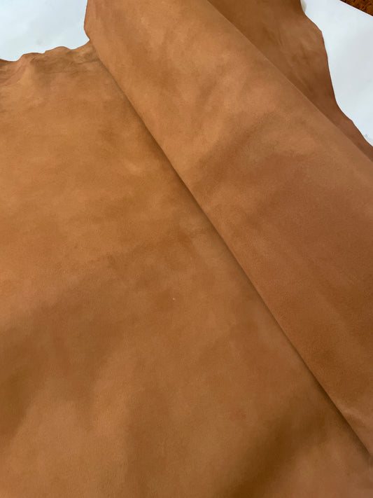 prirodna koža, prirodna italijanska koža, koža za automobile, kvalitetna italijanska koža, prodaja kože beograd, prodaja kože beograd, koža za tapaciranje