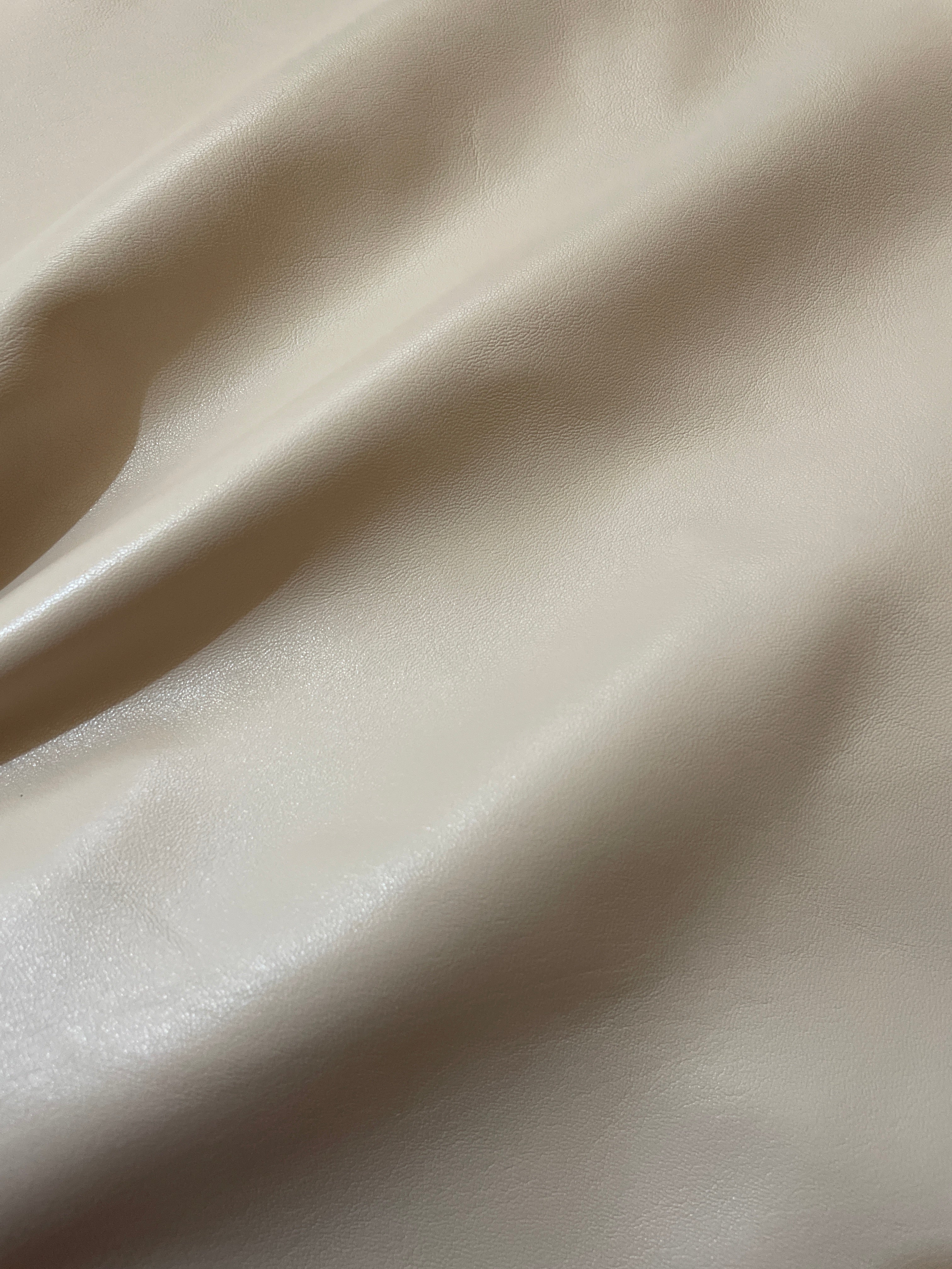 BEIGE - OVČIJA KOŽA