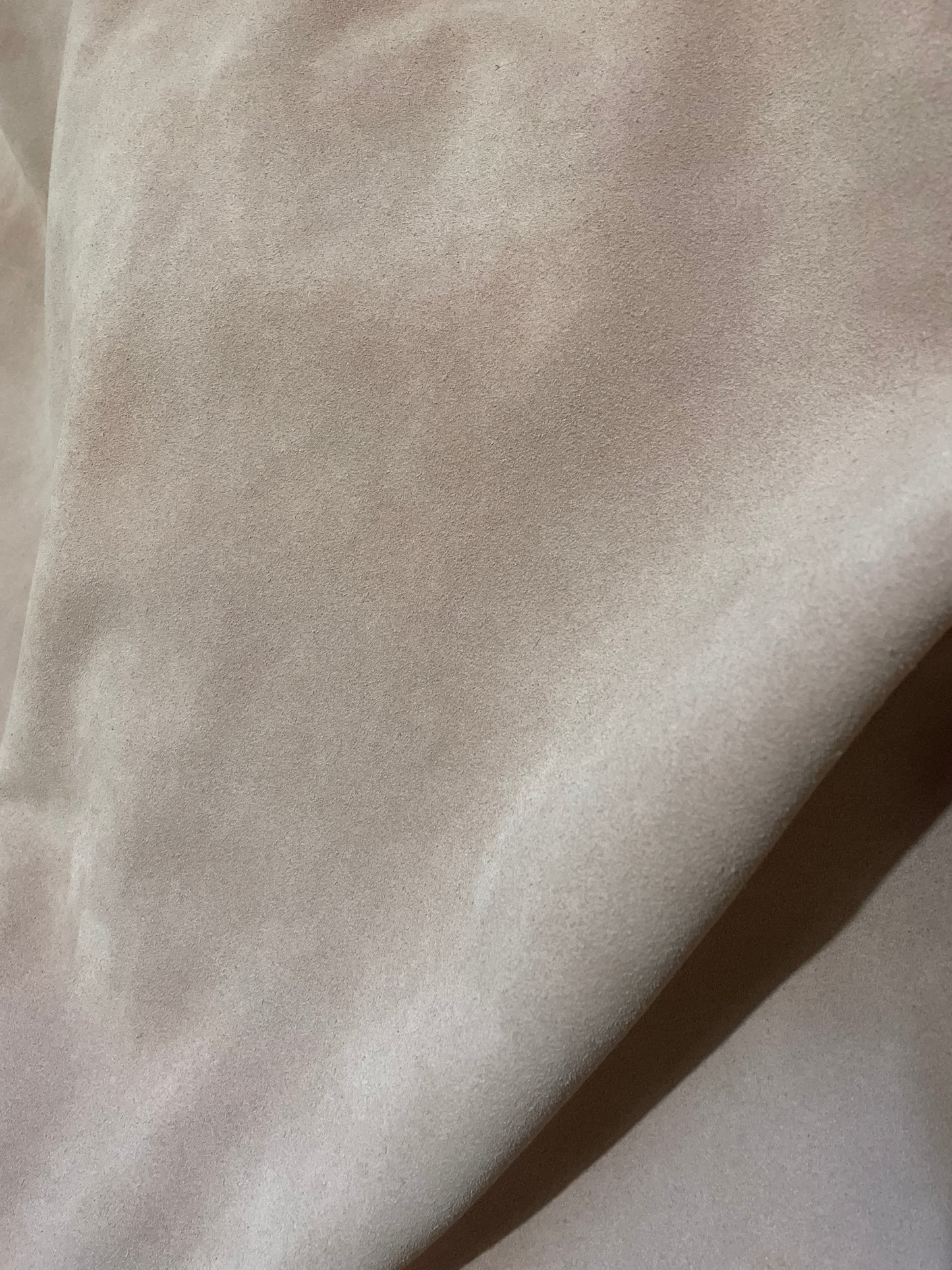 GOV. KOŽA VELOUR - PASTEL PINK