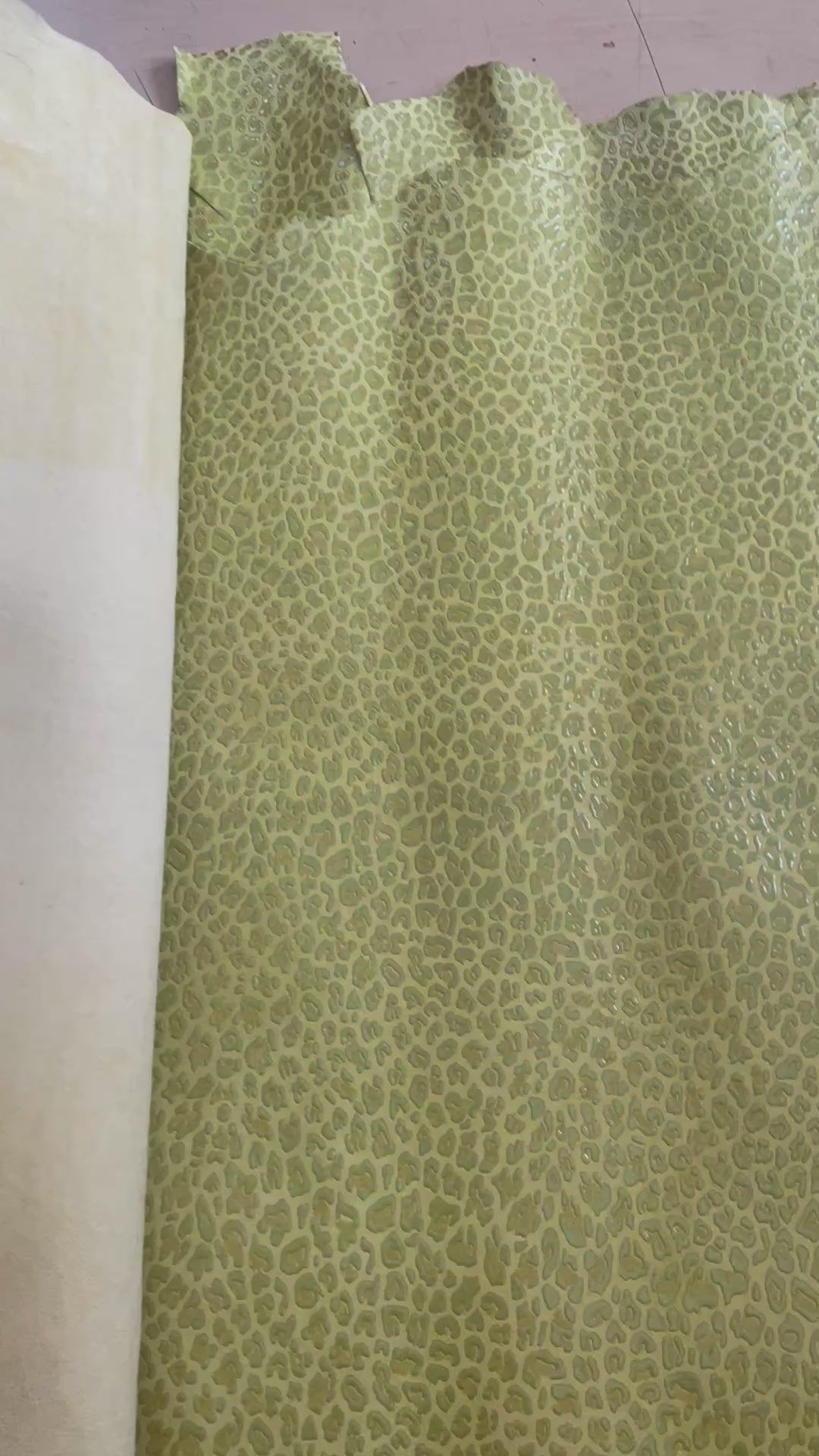 prirodna koža, prirodna italijanska koža, koža za automobile, kvalitetna italijanska koža, prodaja koze beograd, prodaja kože beograd, koža za tapaciranje